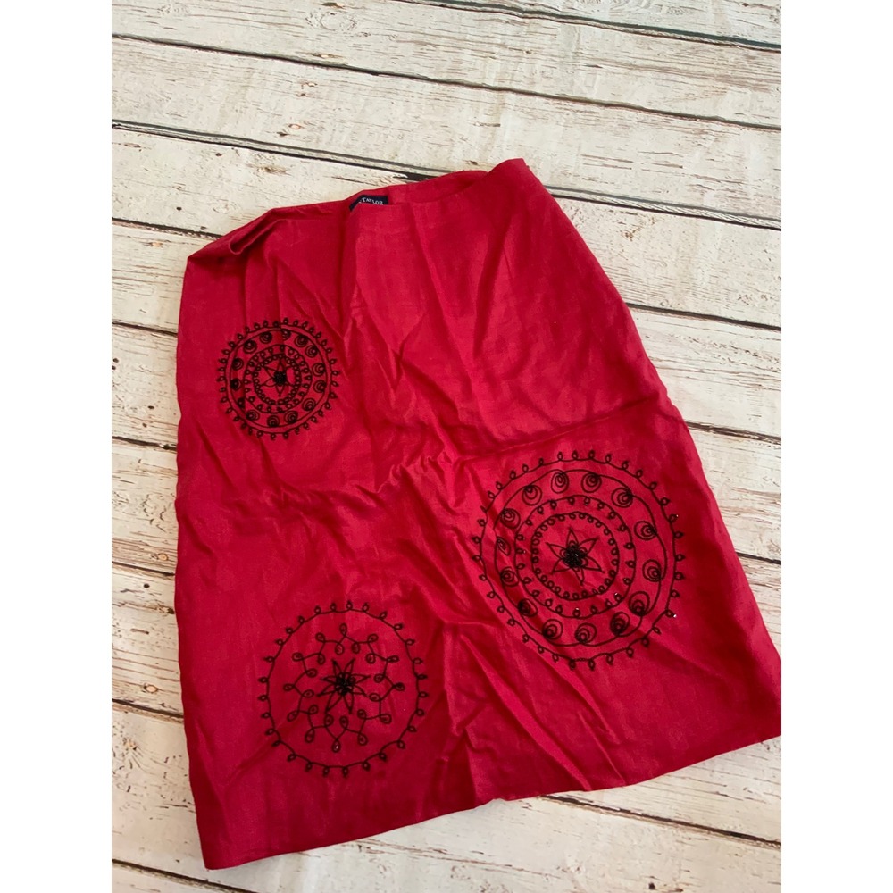 Ann Taylor Red 100% Linen Embroidered Medallion Pencil Skirt Size 8 Side Zip Y2K